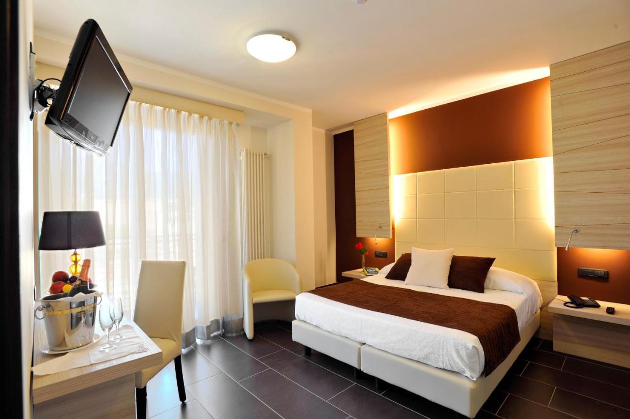 Excelsior E Hotel 3*